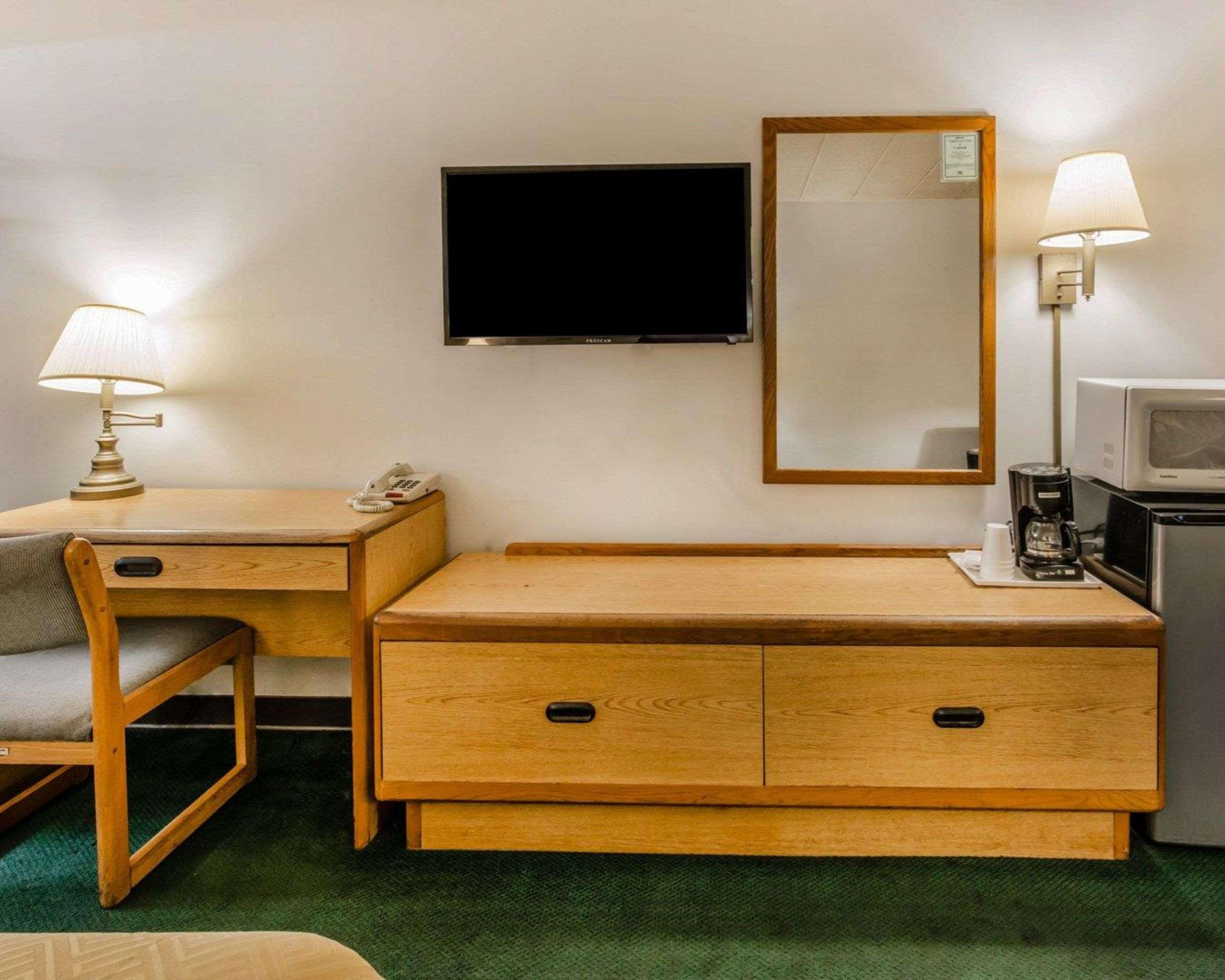 อีโคโน ลอดจ์ แอลทูนา I-99 Hotel ภายนอก รูปภาพ